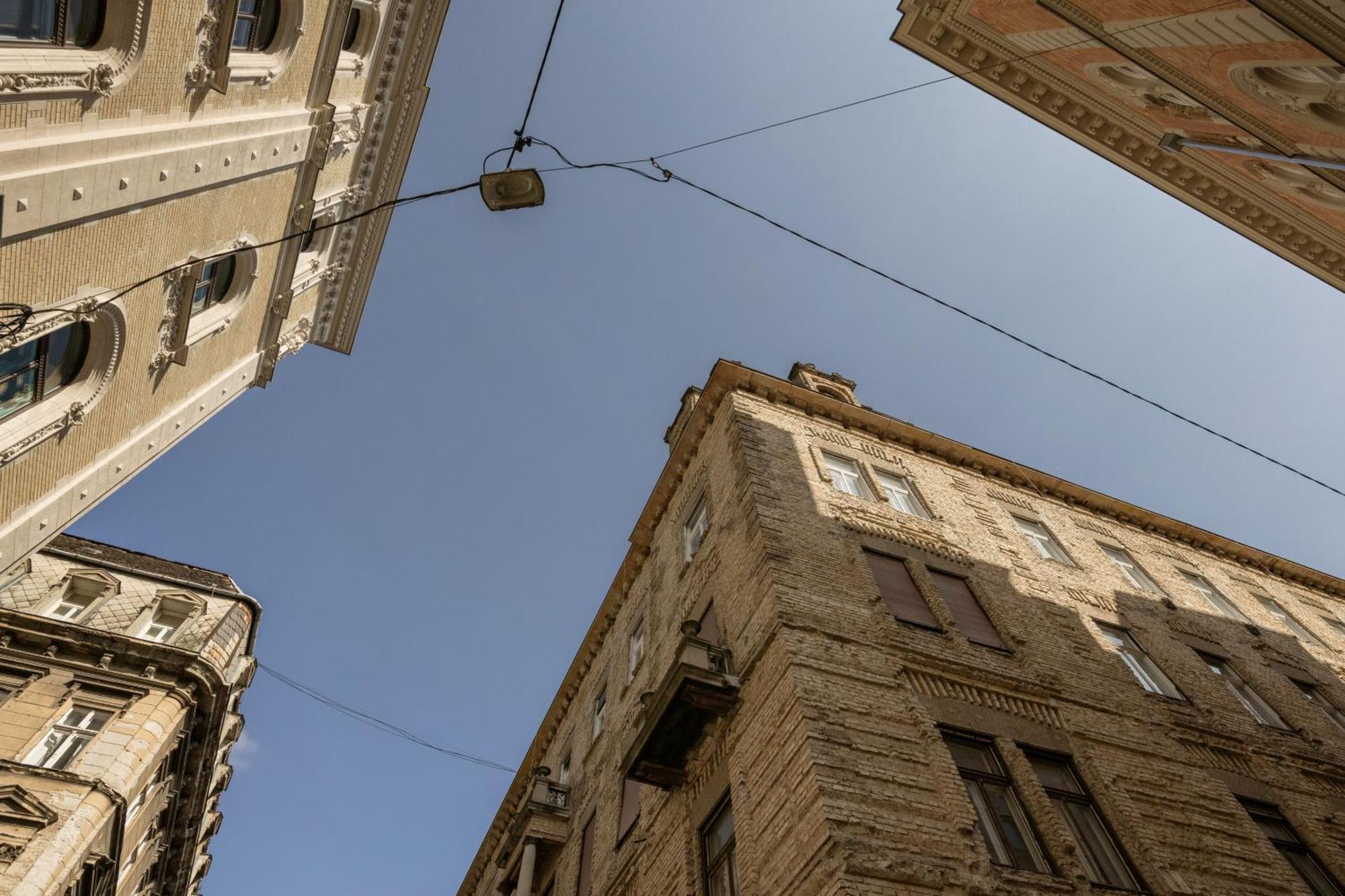 Wellness Retreat With Sauna & Jacuzzi - 1 Min To Opera Budapest Exterior photo
